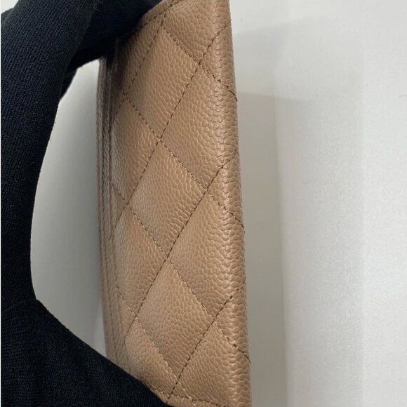 Authentic CHANEL large CC logo beige caviar card holder wallet GHW Brand New - Picture 4 of 11